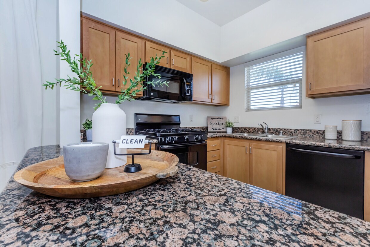 Watermark Apartment Homes Alquileres en Bakersfield, CA