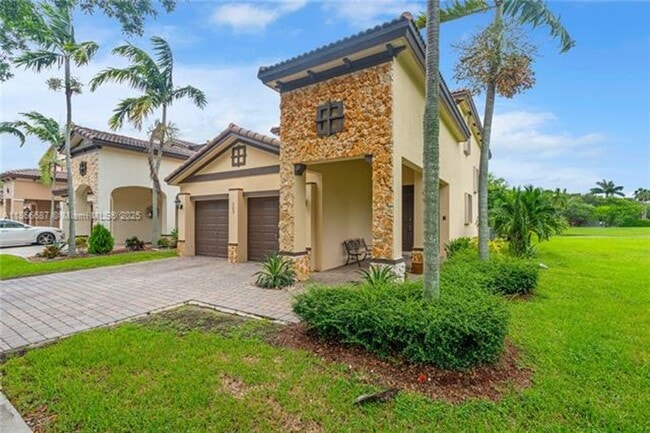 Building Photo - 363 NE 25th Terrace