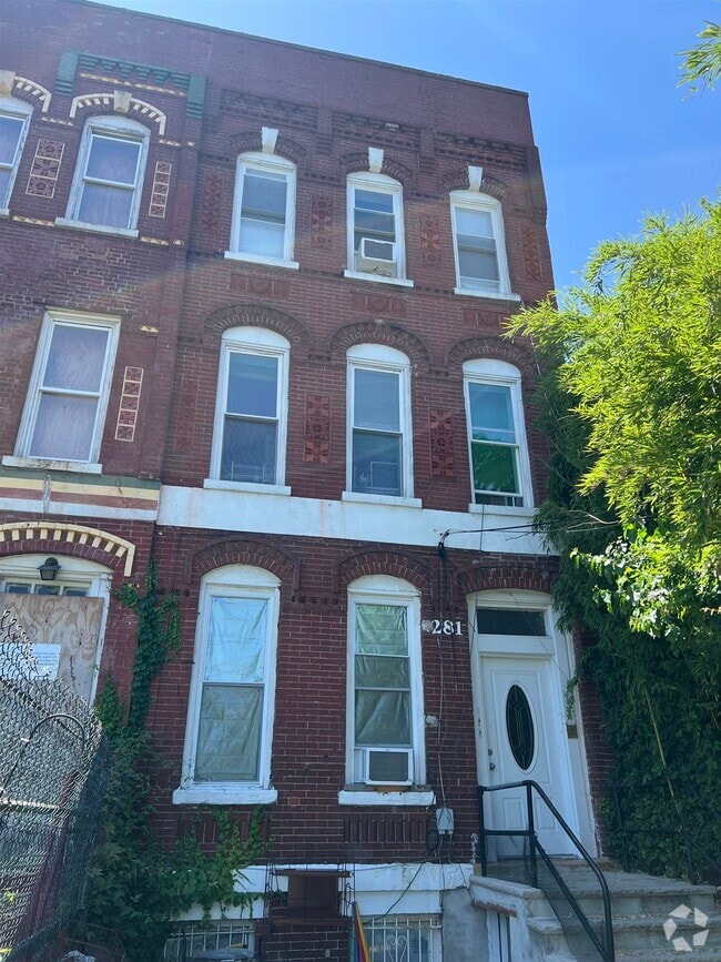 Building Photo - 281 Communipaw Ave