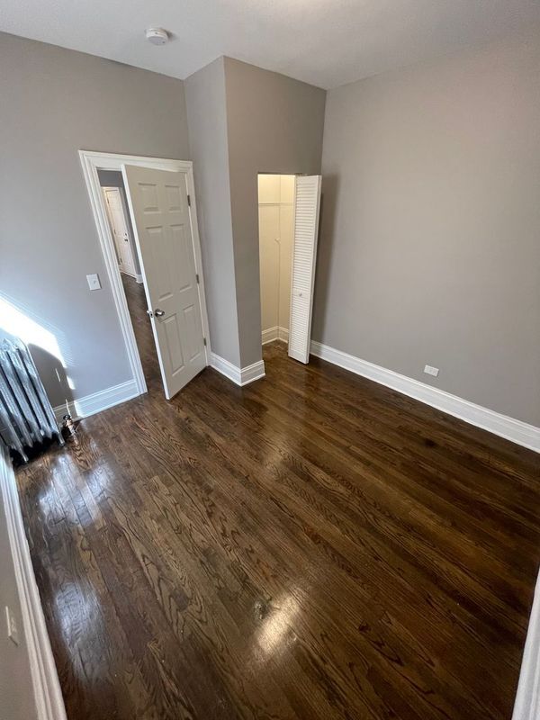 Foto del edificio - 11023 S Vernon Ave