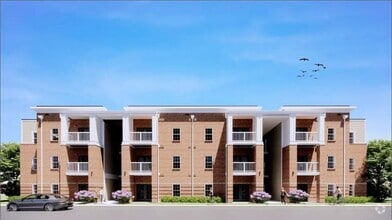 Building Photo - 2701 Drewrys Bluff Rd