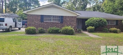 Building Photo - 205 Fortilla Rd