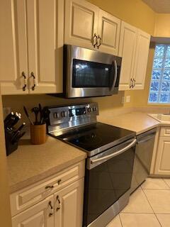 Building Photo - 144 Weybridge Cir
