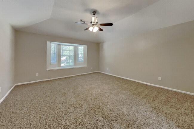 Building Photo - 1227 Caraquet Dr