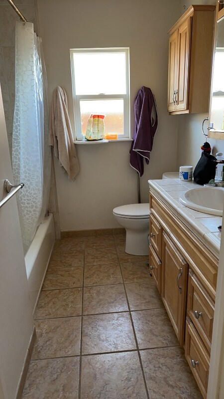 Foto del edificio - 10320 Farallone Dr