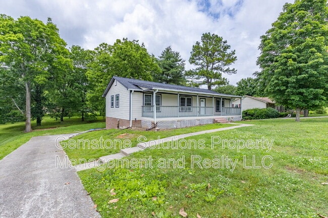 Building Photo - 919 Oak Meadow Dr