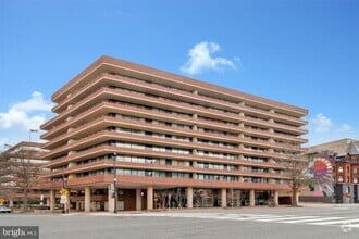 Building Photo - 2555 Pennsylvania Ave NW