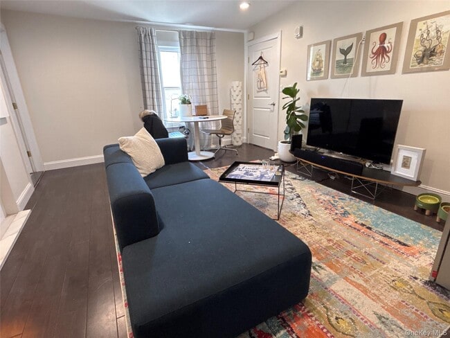 Building Photo - 3 Bryant Ave