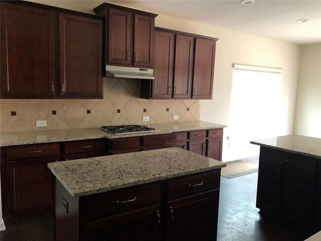 Building Photo - 6830 Rocking Horse Ln