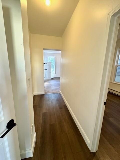 Foto del edificio - 107 Zabriskie St