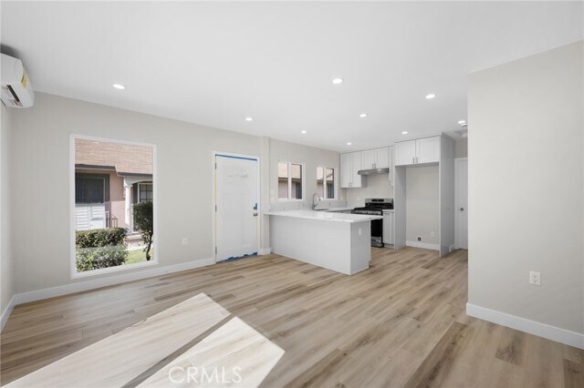 Foto del edificio - 417 Riverdale Dr