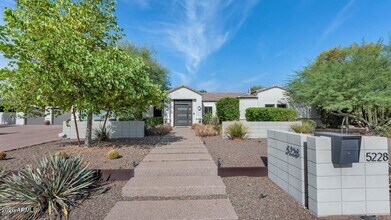 Building Photo - 5228 N 70th Pl