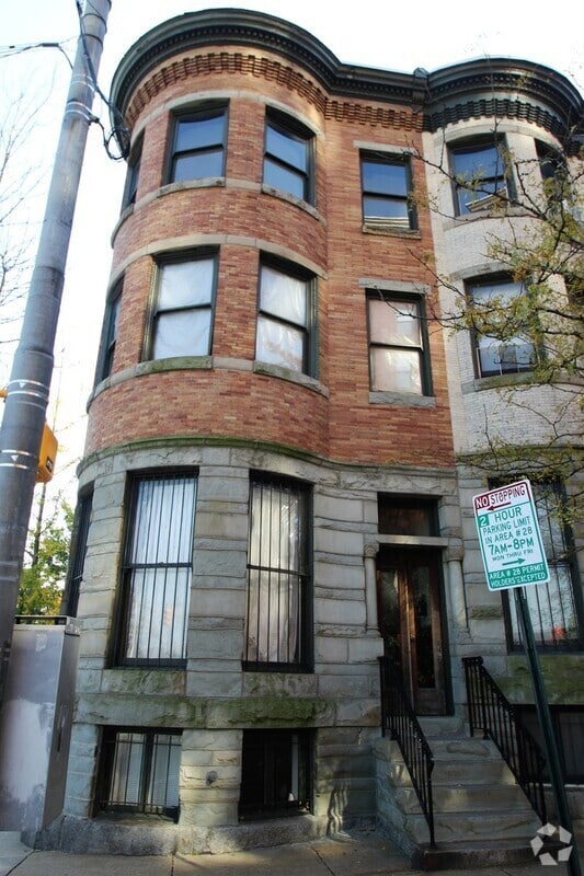 Building Photo - 223 E Preston St