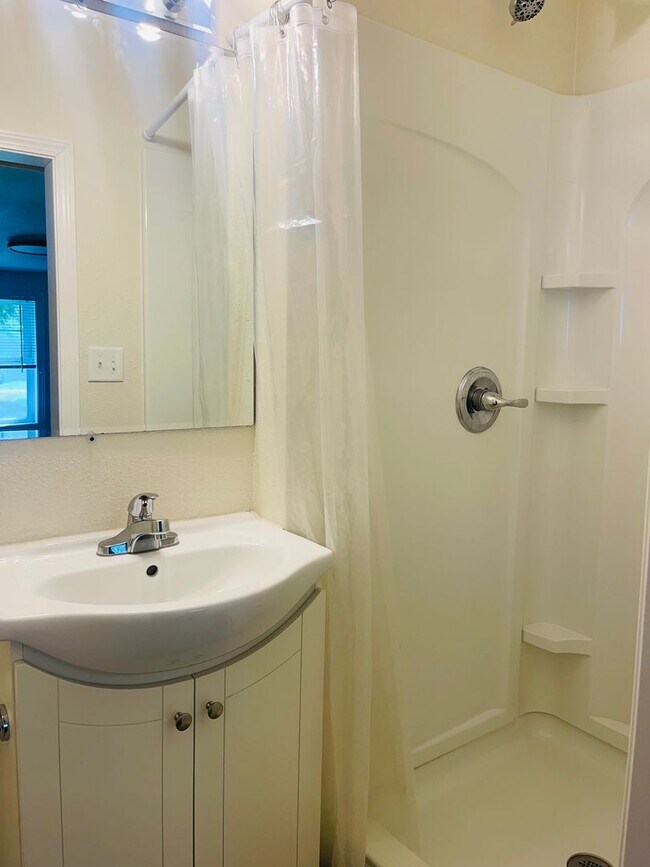 Foto del edificio - Pet friendly 1 bedroom house