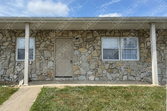 Building Photo - 203 S Keystone Cir