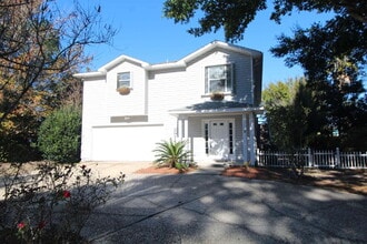 Building Photo - 2974 Duke Dr