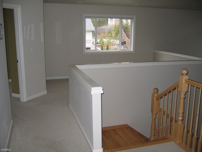 Foto del edificio - 4 br, 2.5 bath House - 11633 Southeast 76t...