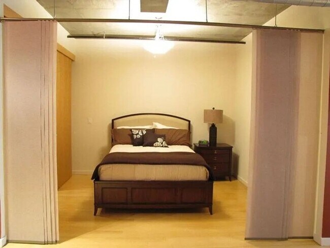 Foto del edificio - Urban One-Bedroom Loft in the heart of LoDo