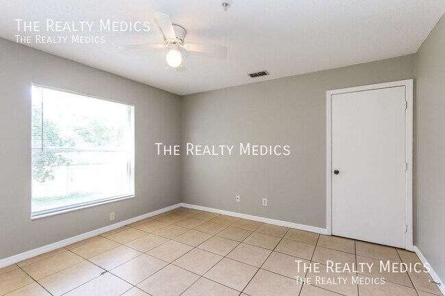 Building Photo - 9924 Wheatberry Ct