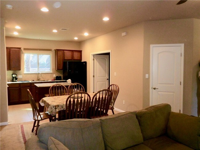 Building Photo - 3451 Mayfield Ranch Blvd