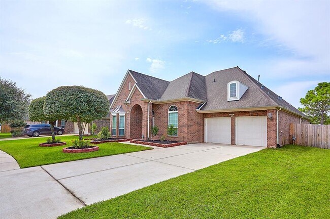 Foto del edificio - 2504 Orchid Creek Dr