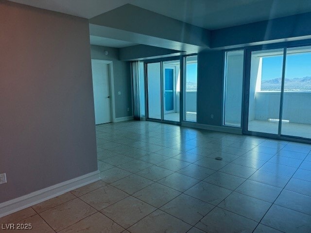 Building Photo - 2700 S Las Vegas Blvd