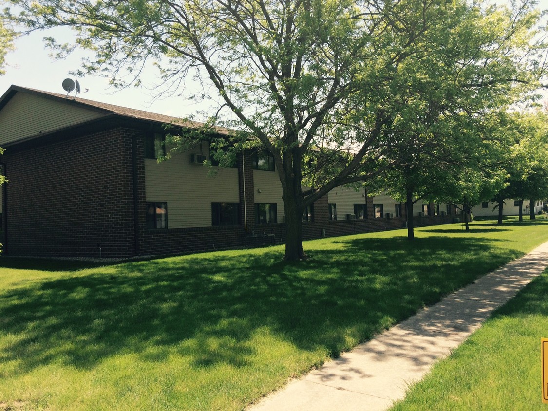 Quiet, lovely neighborhood - 805 13th Ave
