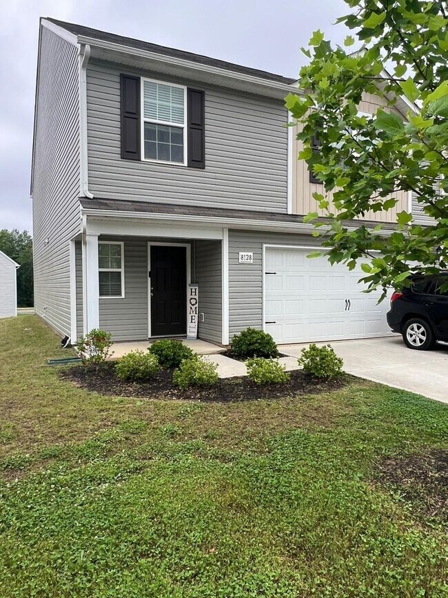 Building Photo - 8128 Derby Wood Ln