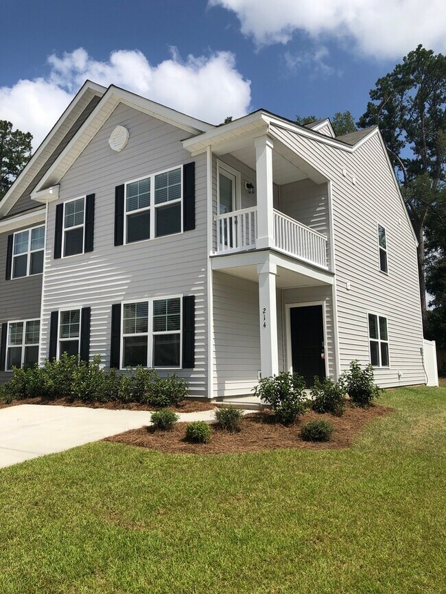 Building Photo - 214 Spencer Cir FOR RENT!