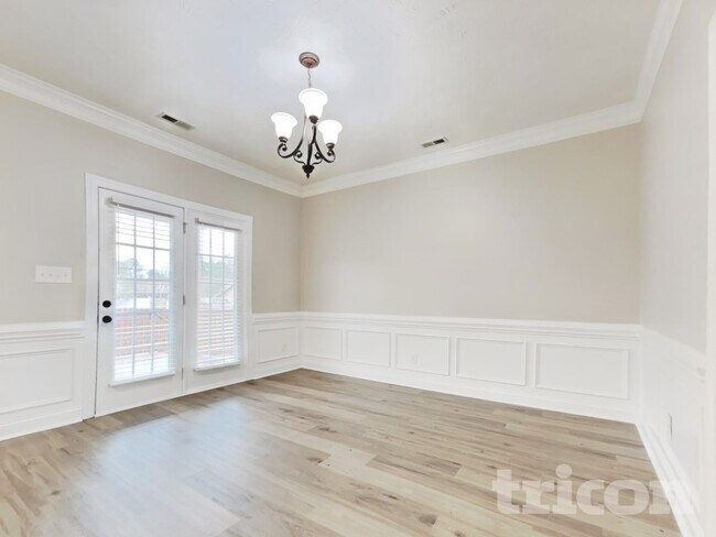 Foto del edificio - 37 Annapolis Rd