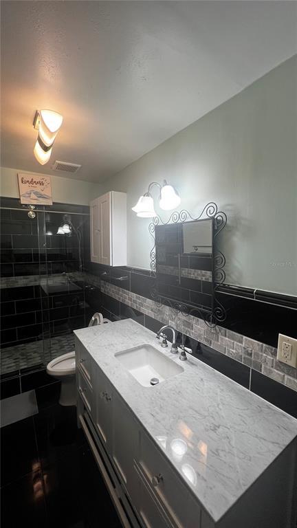 Building Photo - 111 Cuautla Way