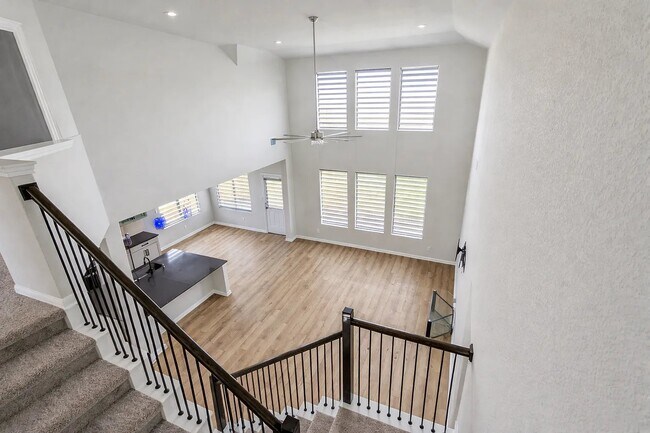 Foto del edificio - 201 Chickasaw Ln