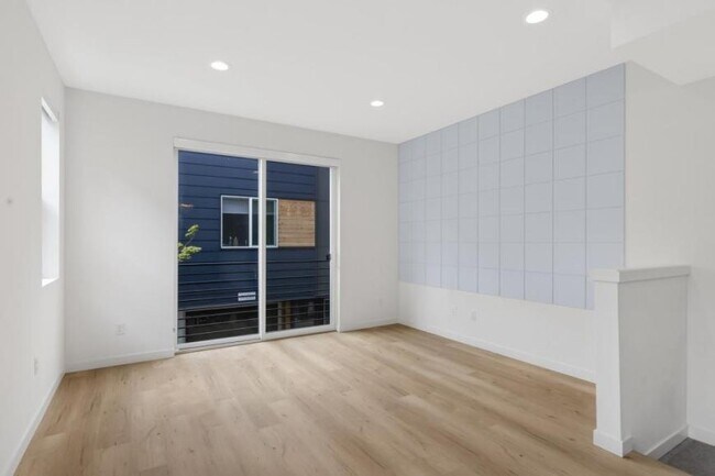 Foto del edificio - 2 bedroom in Seattle WA 98125