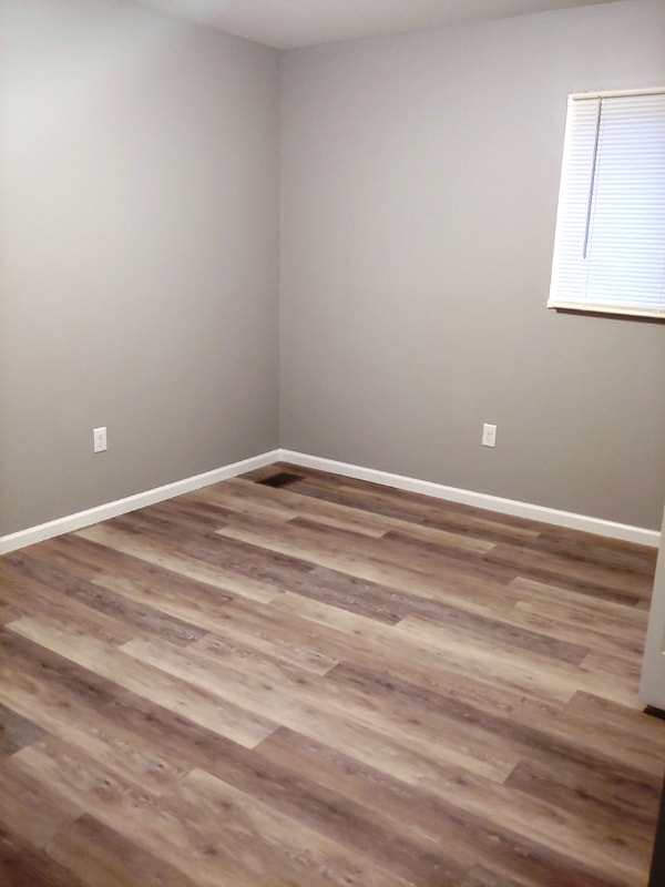 Building Photo - 224 Sheelin Rd