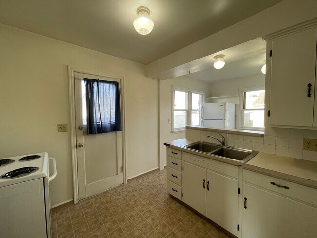 Foto del edificio - Cozy three bedroom home