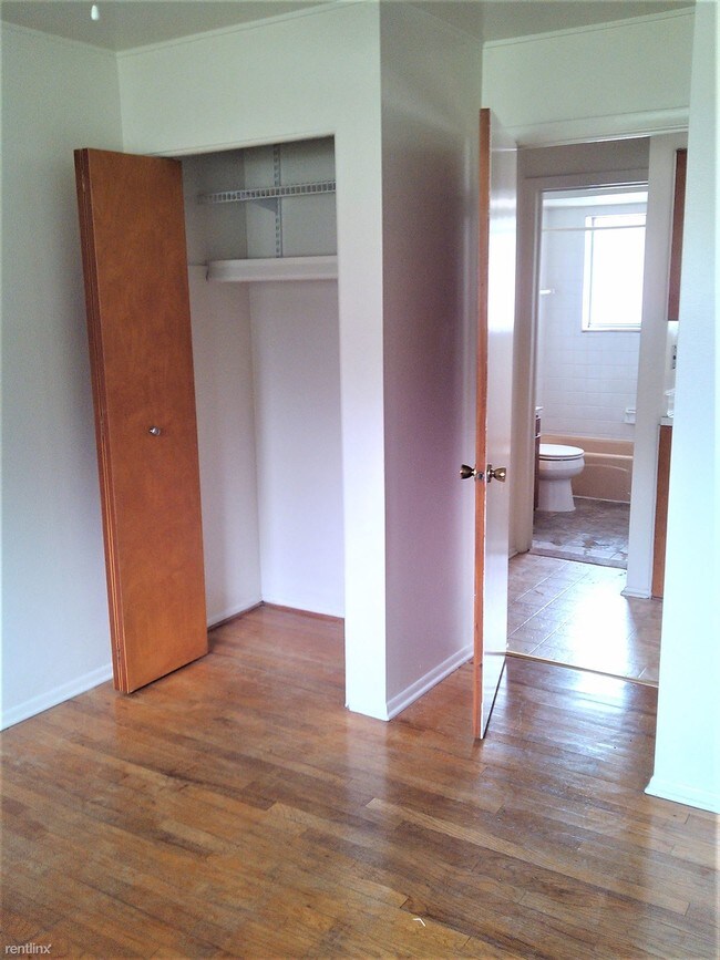 Building Photo - 1 br, 1 bath  - 506 N Miami Ave Apt 1