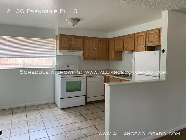 Building Photo - 2136 Friendship Pl