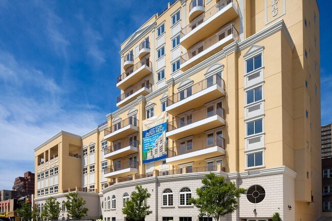 Foto del edificio - 3052 Brighton 1St St