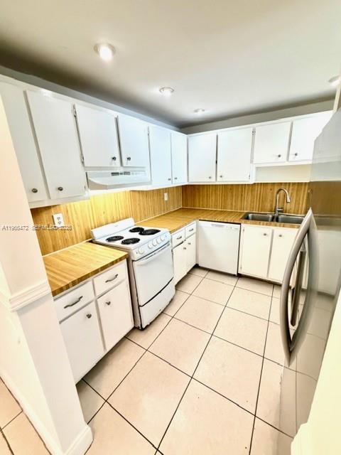 Building Photo - 6940 Miami Gardens Dr