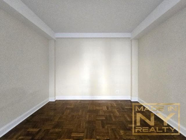 Building Photo - 0 bedroom in SUNNYSIDE GARDENS NY 11104