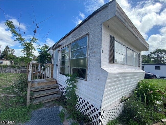 Building Photo - 7838 Ebson Dr