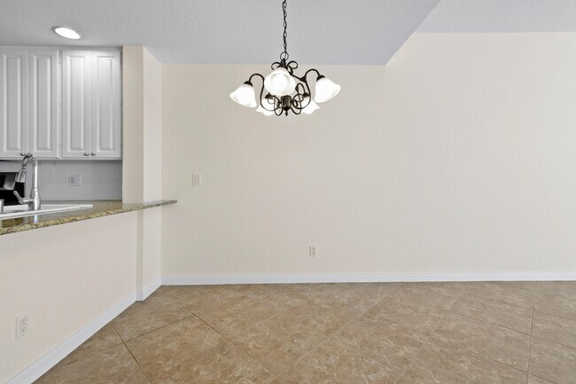 Building Photo - 1836 Jeaga Dr