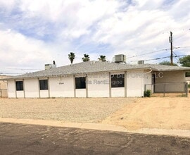 Building Photo - 1504 E 29th Ave