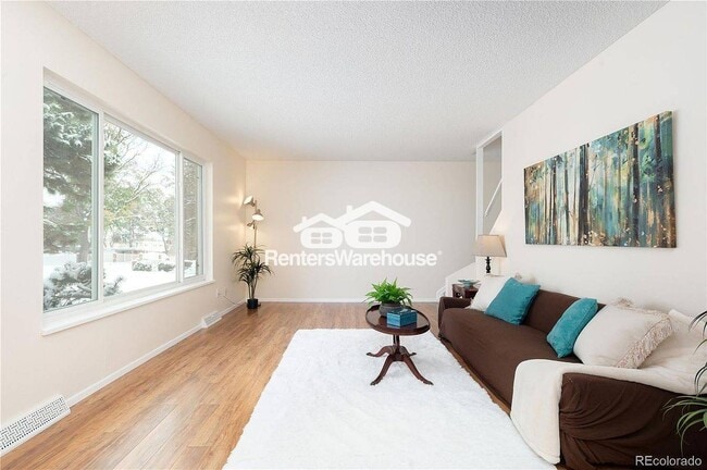 Building Photo - 8750 Mariposa St