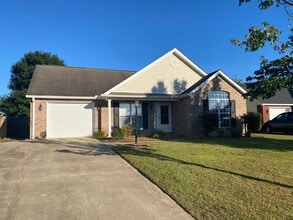 Building Photo - 221 Stirling Bridge Dr