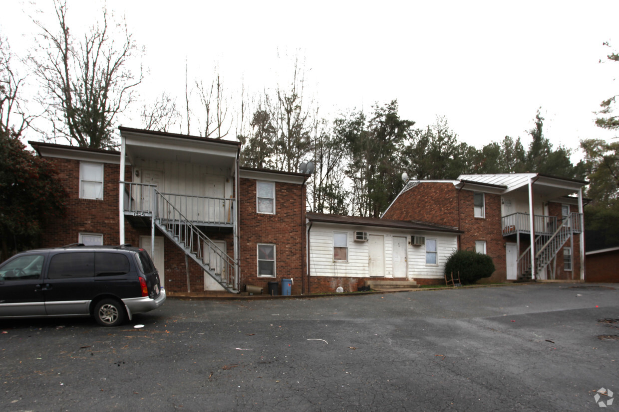 Building Photo - Bridgewood Apartments