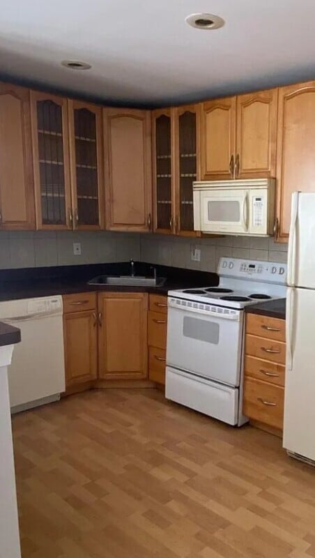 Building Photo - 916 S 58th St