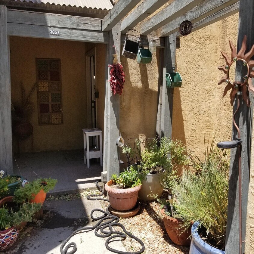 Foto principal - 3057 Sombra Del Rio NW