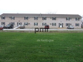 Building Photo - 465 E Main St