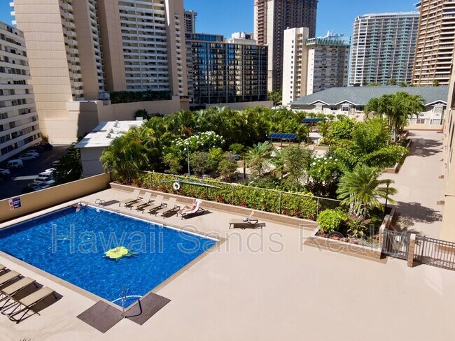 Foto del edificio - 411 Hobron Ln